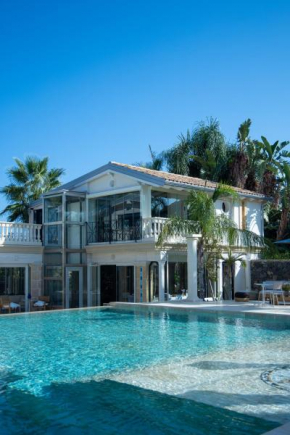 Thalos boutique home